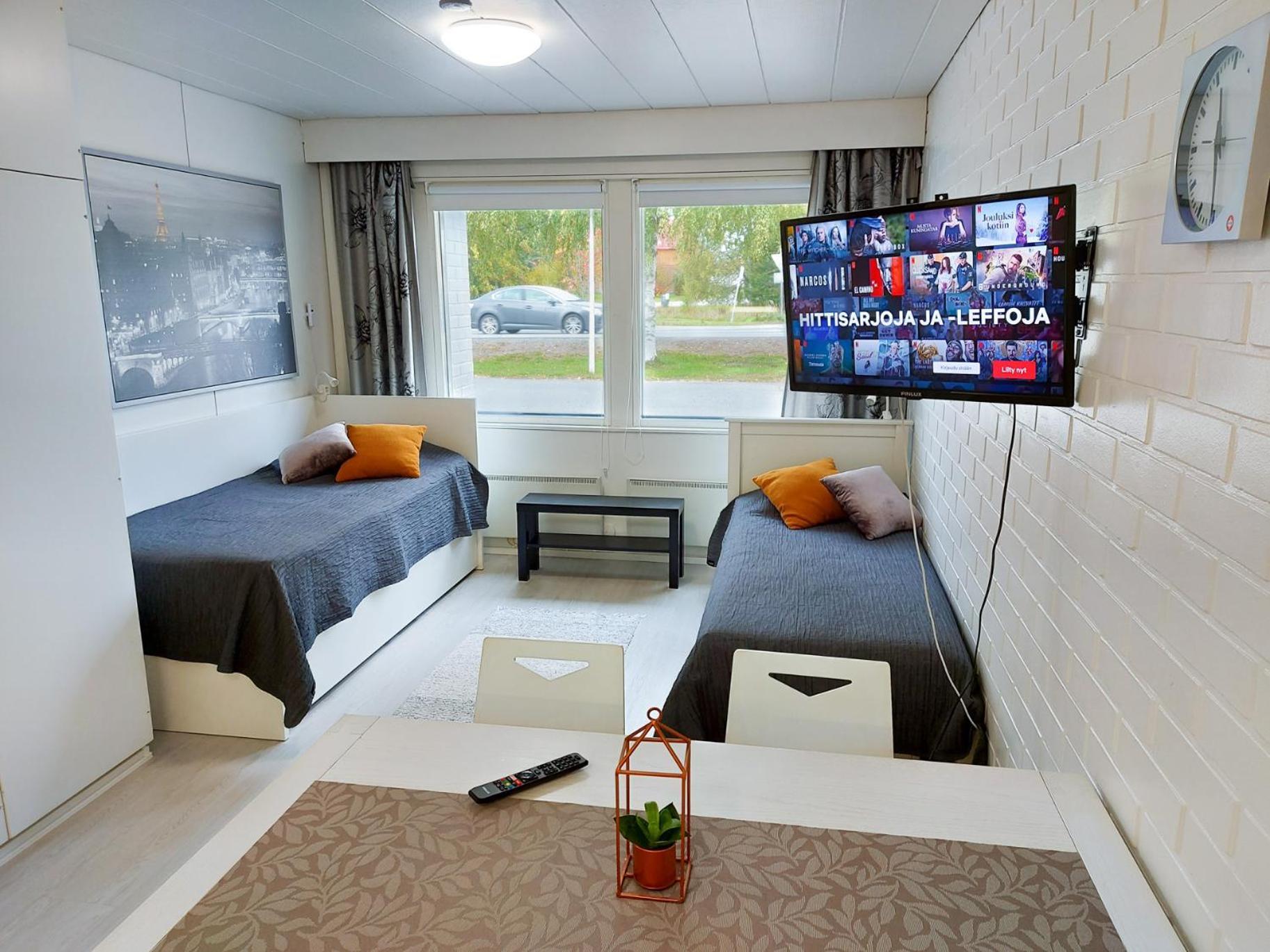 Tuurin Yoesaeiloe Apartment Luaran gambar